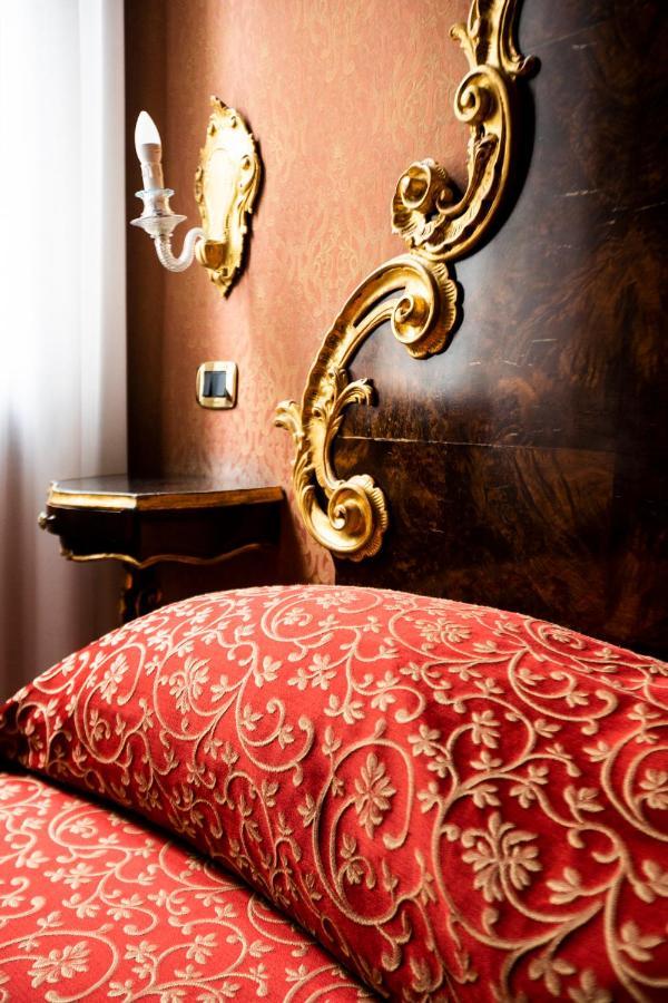 Hotel Ateneo Wenecja Zewnętrze zdjęcie