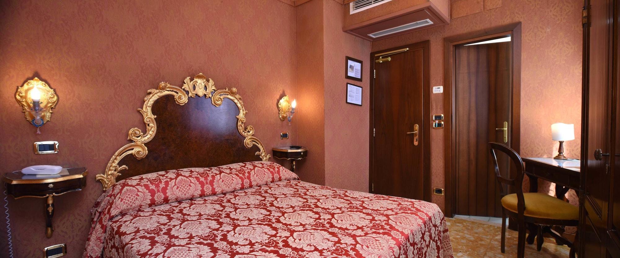 Hotel Ateneo Wenecja Zewnętrze zdjęcie